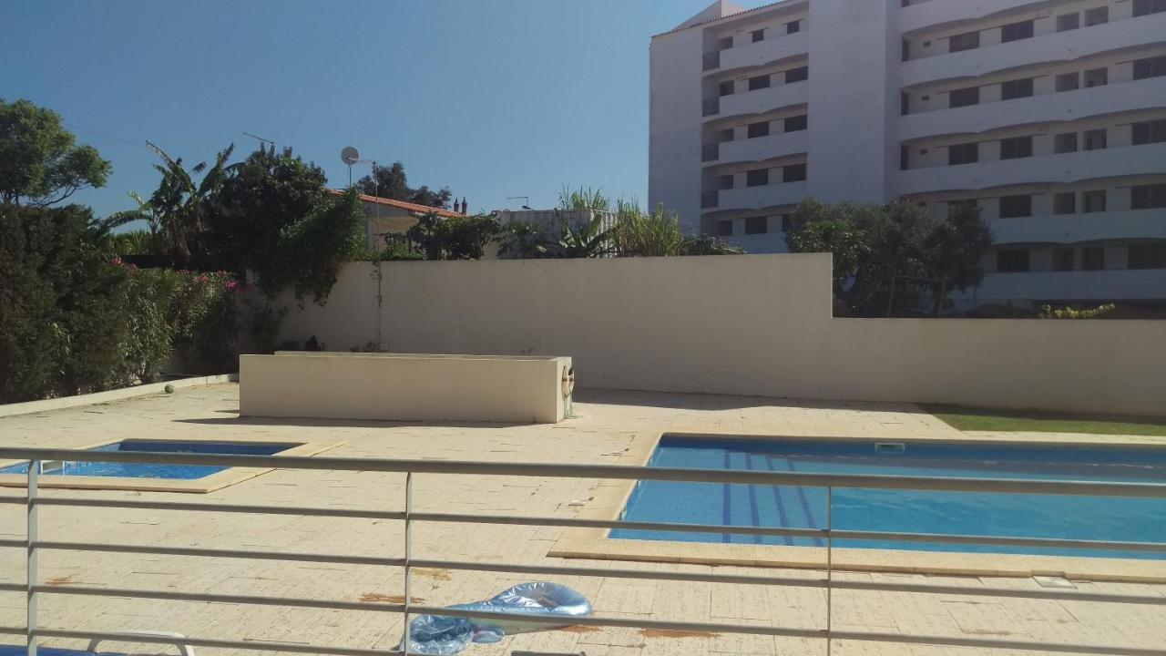 Modern 3 Bedroom Pool View. Albufeira Exteriér fotografie